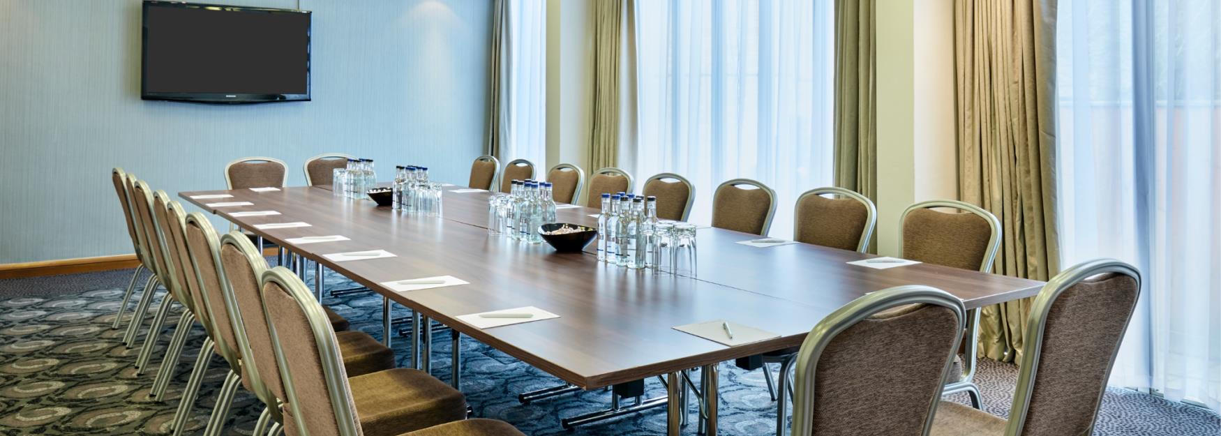 Small meeting room at Jury's Inn Cheltenham
