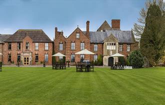 Exterior of Hatherley Manor Hotel